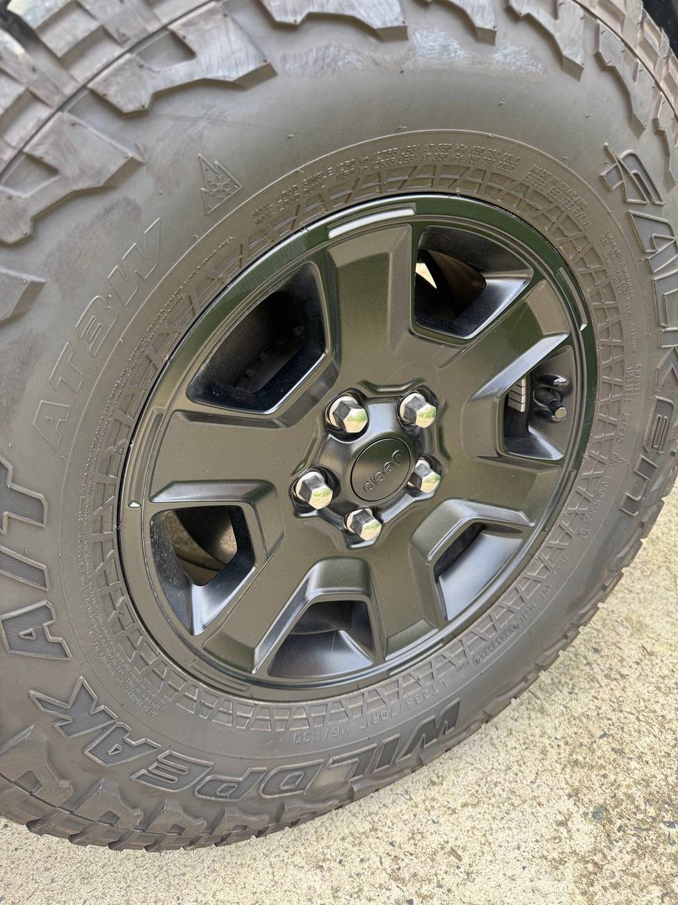 Jeep Gladiator FS - ( 4 ) Falken Wildpeak A/T AT3W Tires - Excellent Shape and Tread IMG_8795