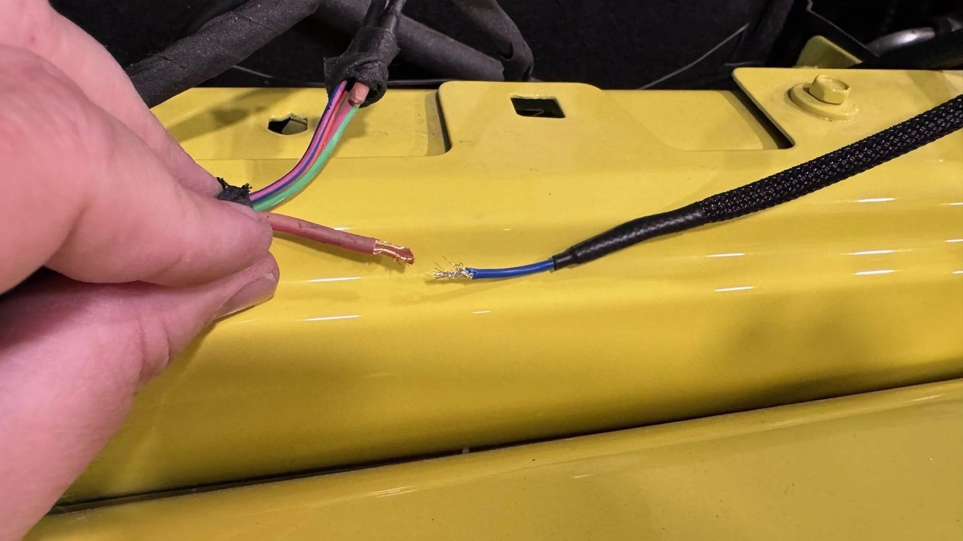 Jeep Gladiator Morimoto BigBanger Harness and Factory AUX Switches BB Blue Switch Lead and 40A AUX lead