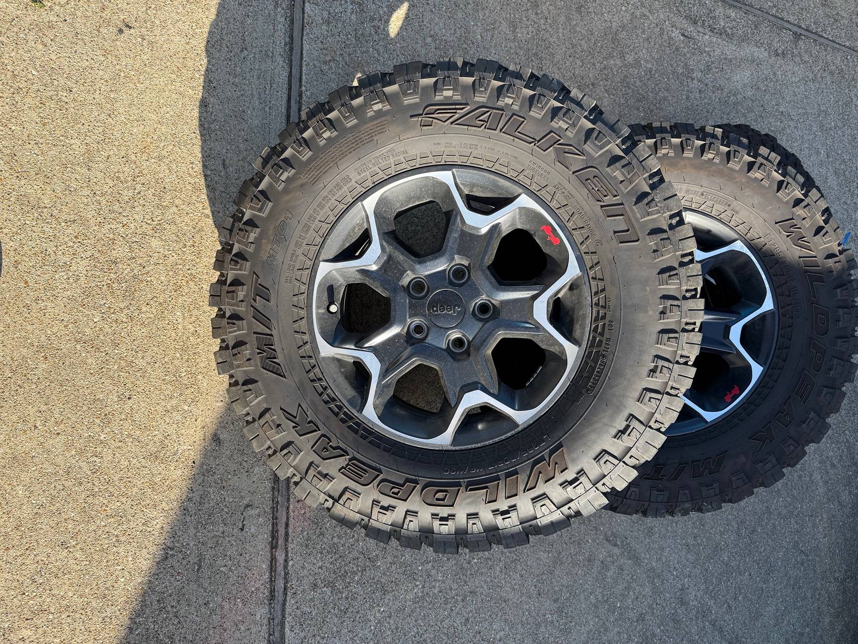 Jeep Gladiator ‘23 JTR Wheels and Tires IMG_0015