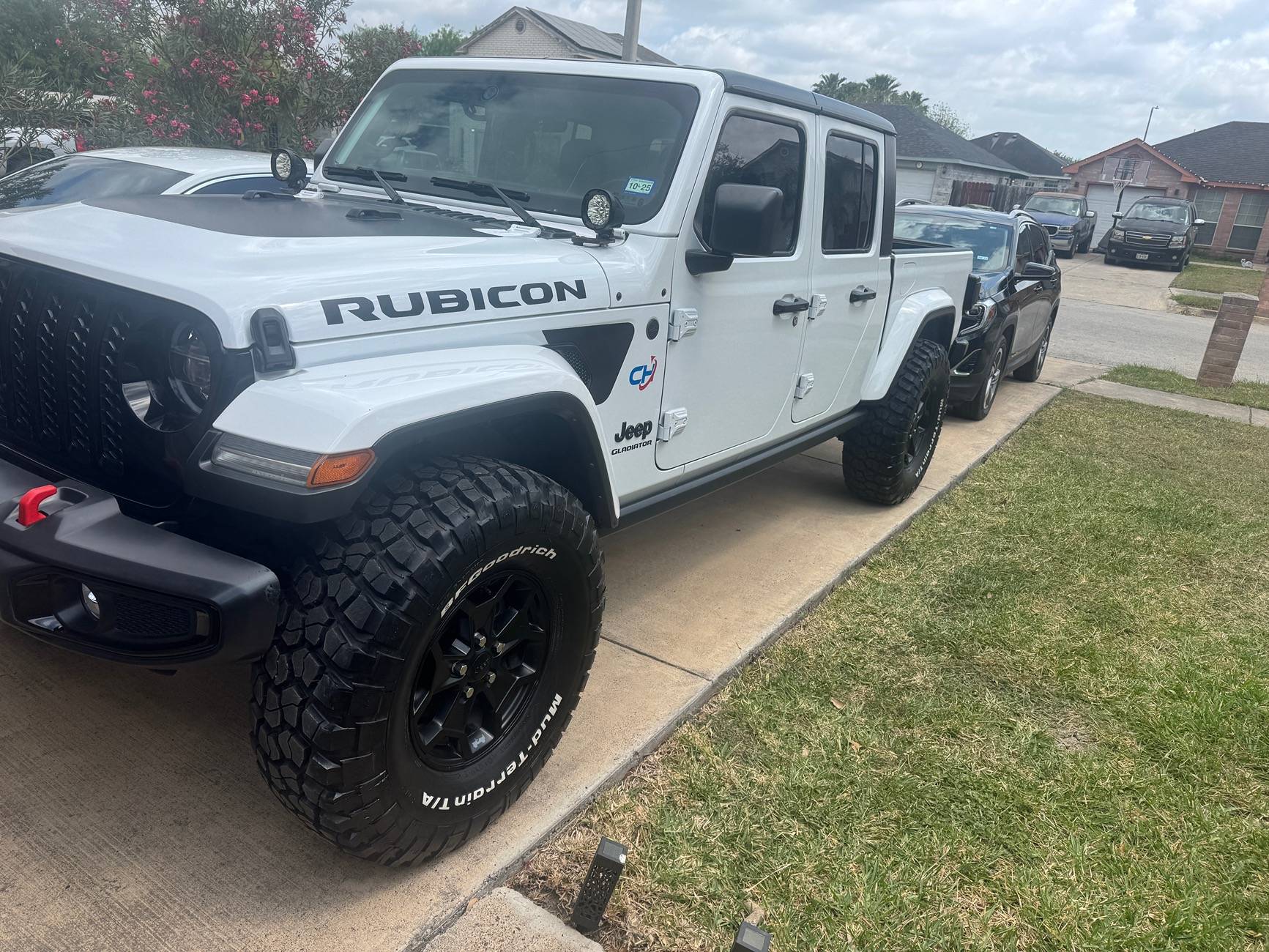 Jeep Gladiator How to do 37 inch tires IMG_2584