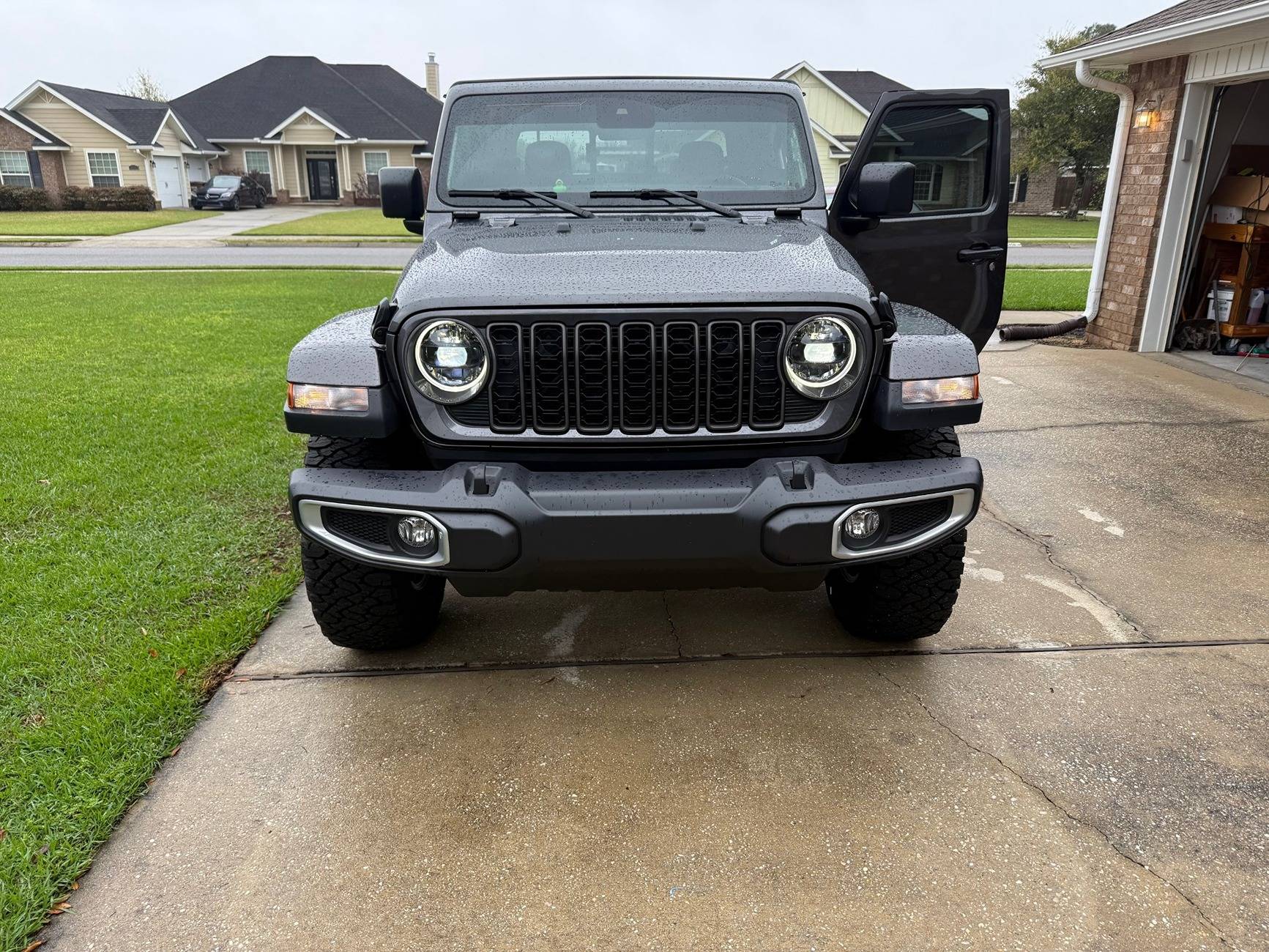 Jeep Gladiator Halogen to OEM LEDs - Installation and Programming Questions Jeep Halos