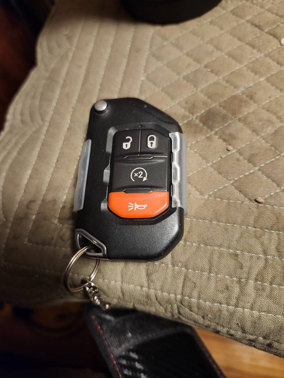 Jeep Gladiator Key Fob, Likes = Dislikes Poll 20250401_015105