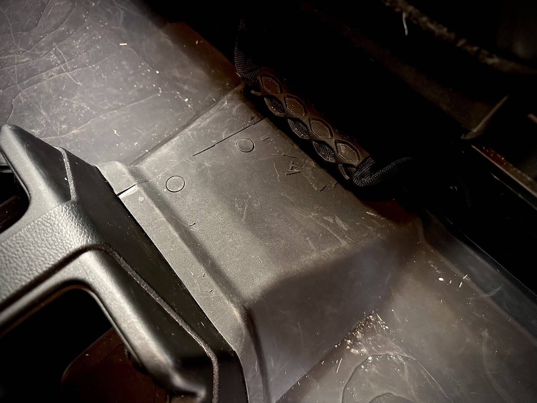 Jeep Gladiator Floor Mat Review, 3W vs Mopar; Photo Heavy IMG_7468