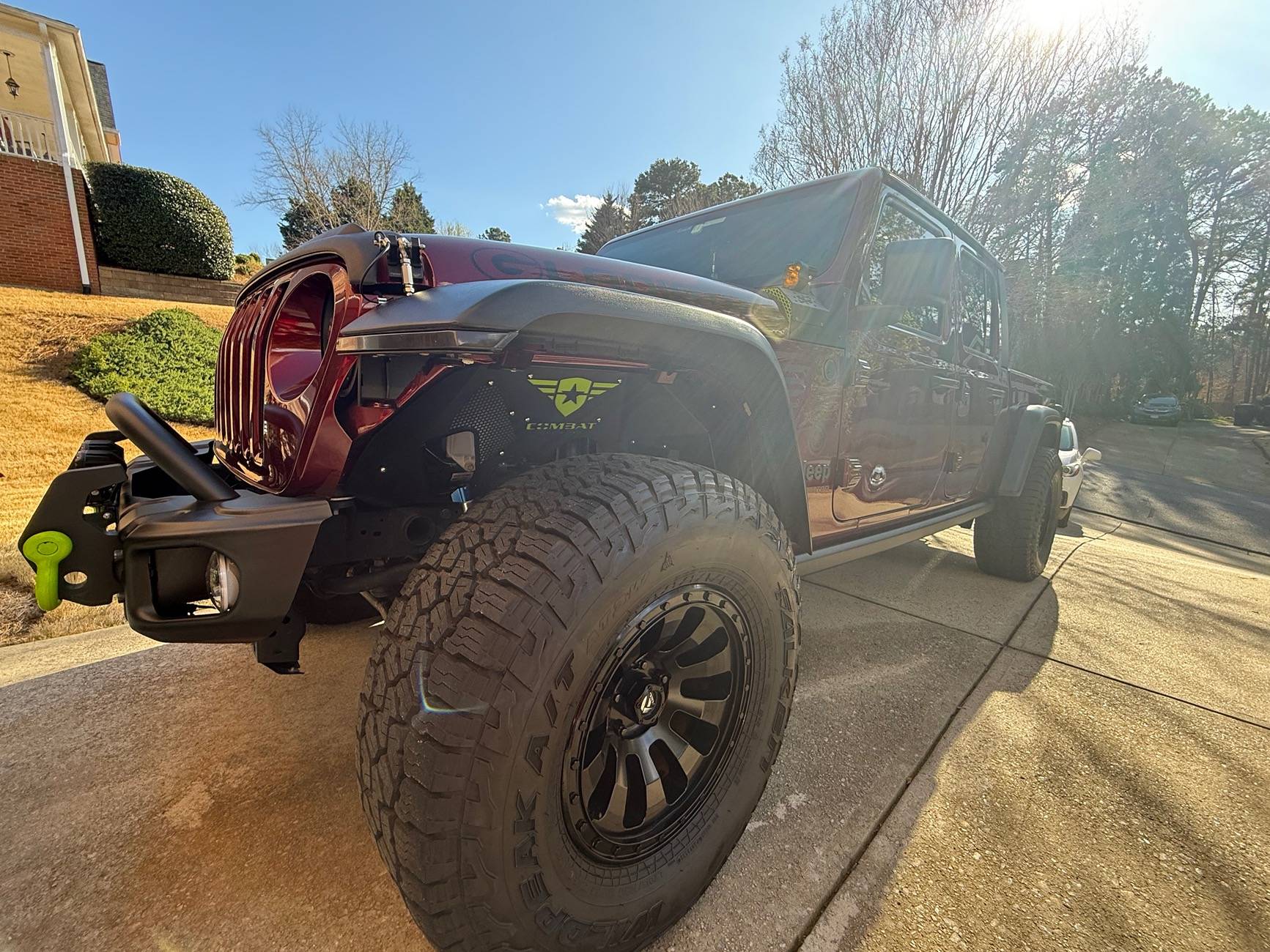 Jeep Gladiator Rubicon fender flares on a Sport S? IMG_0890