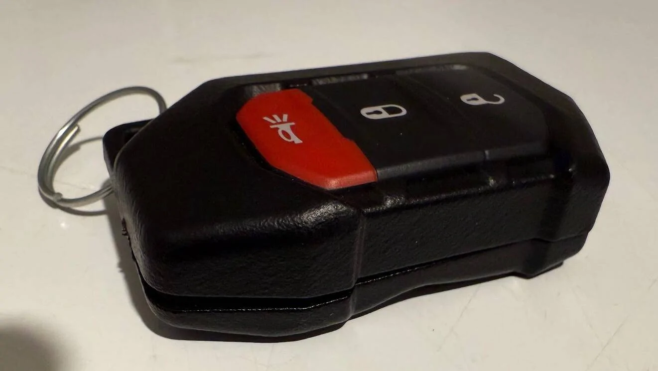 Jeep Gladiator Threedom Fob Assembly Causing Inoperative Remote 1743638152112-75