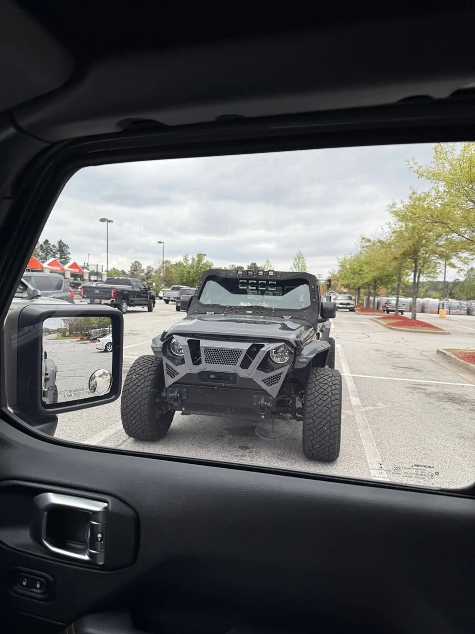 Jeep Gladiator Jeeps Parking Next To Jeeps IMG_1748