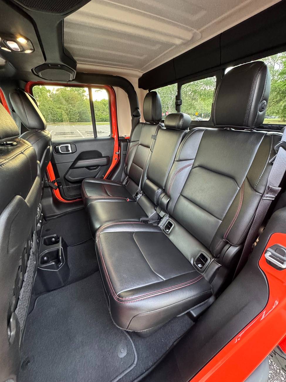Jeep Gladiator 2020 Jeep Gladiator Rubicon Punk'n Mopar Warranty until October 2026 IMG_7380