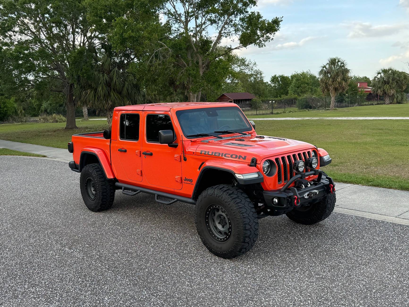 Jeep Gladiator 2020 Jeep Gladiator Rubicon Punk'n Mopar Warranty until October 2026 IMG_7362