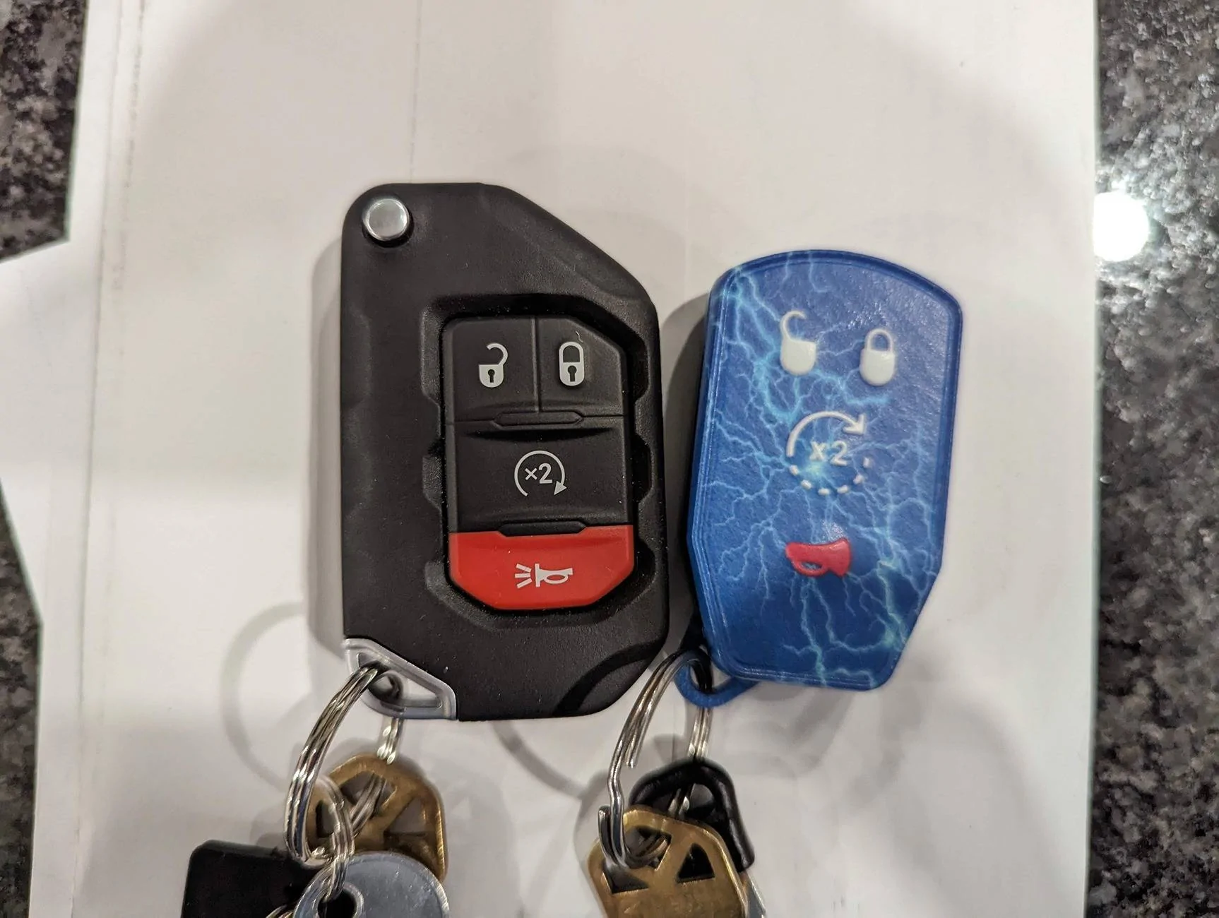 Jeep Gladiator Key Fob, Likes = Dislikes Poll PXL_20230920_005259880
