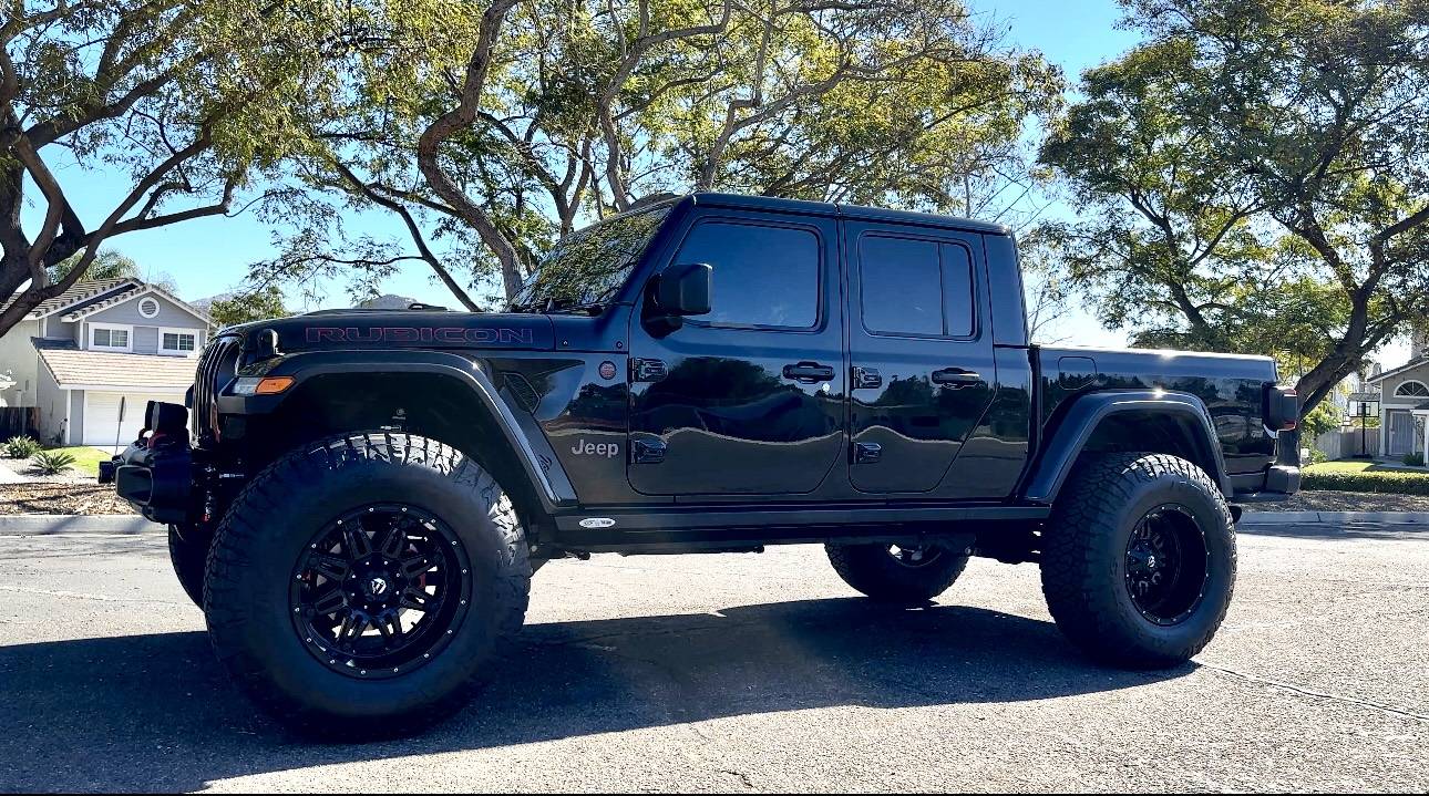 Jeep Gladiator Show me your Gladiators on 40's. IMG_7707