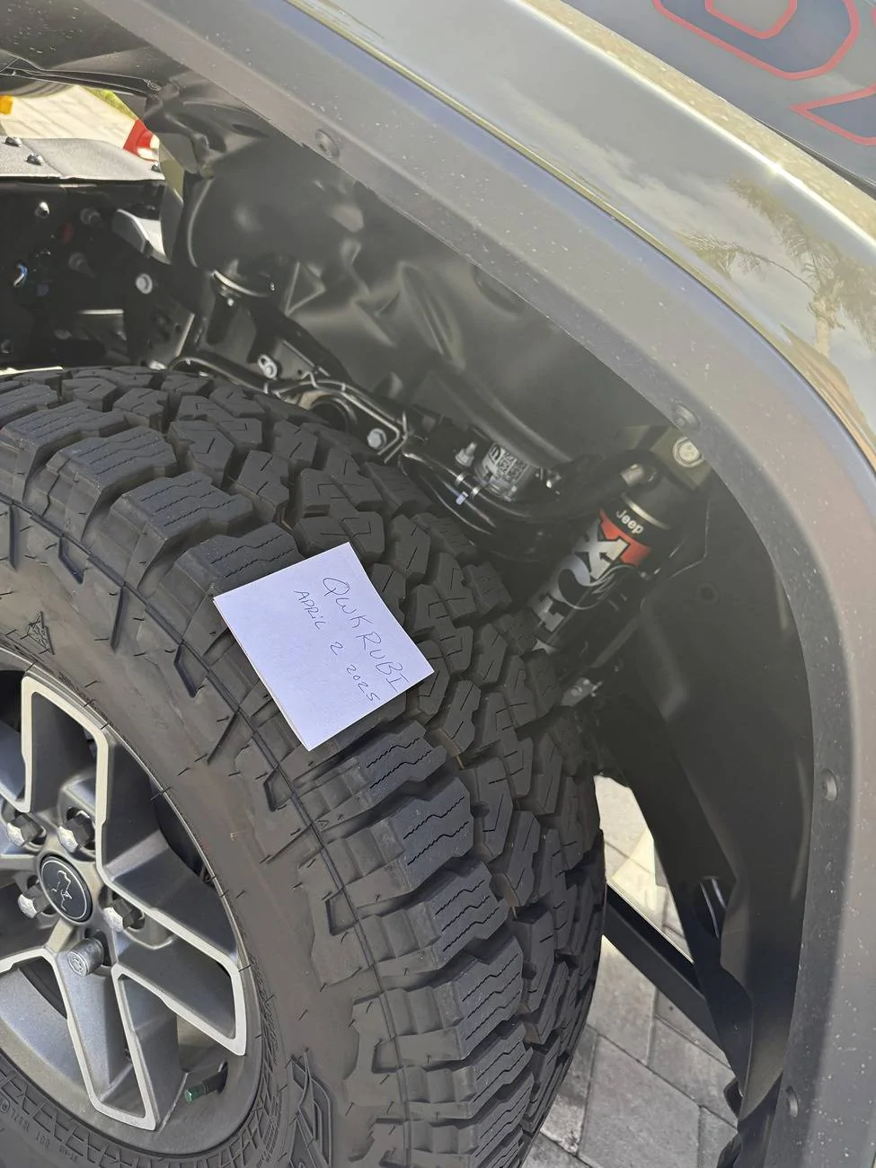 Jeep Gladiator 2025 Gladiator Mojave full suspension takeoff IMG_6901