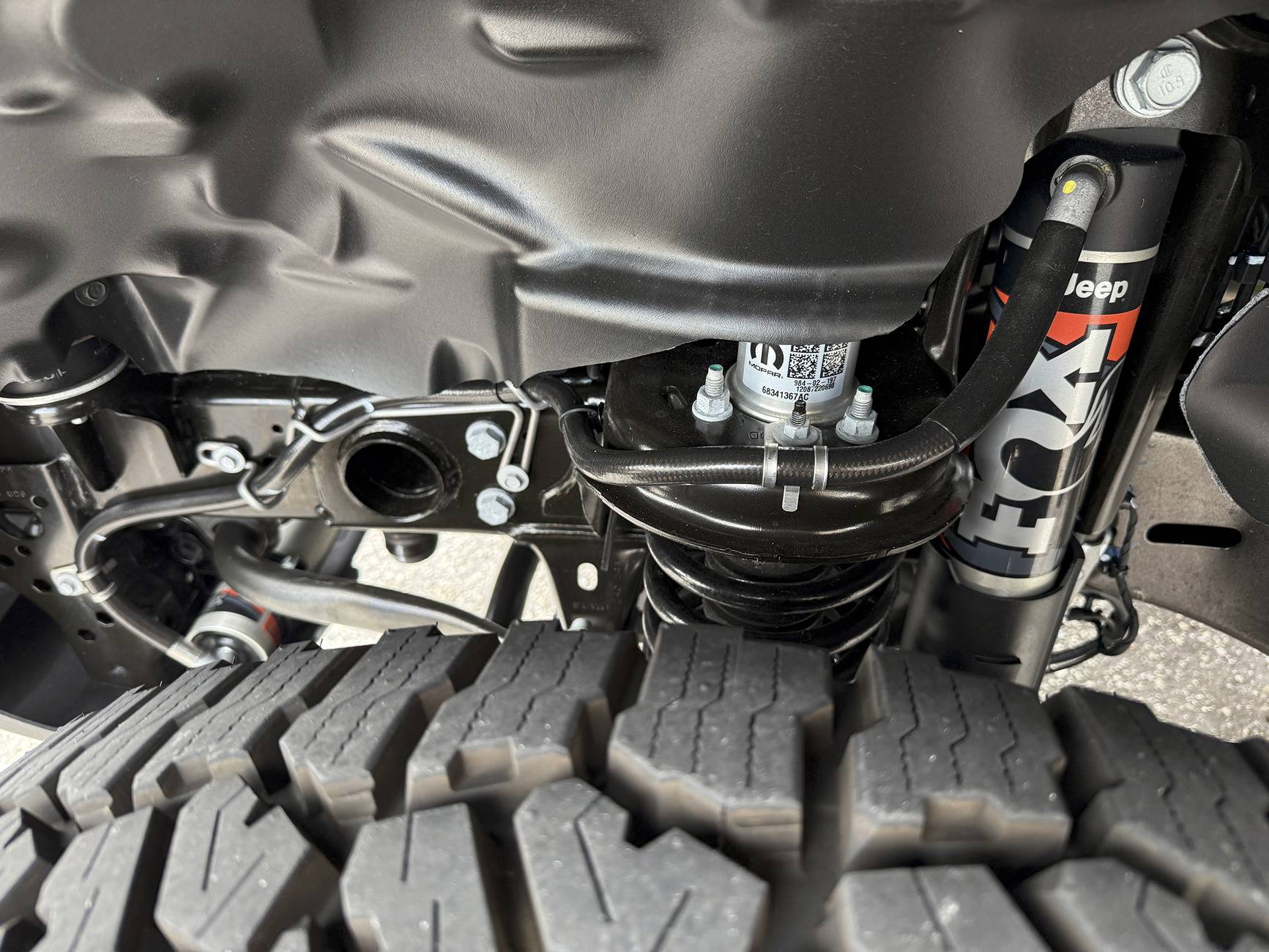 Jeep Gladiator 2025 Gladiator Mojave full suspension takeoff IMG_6866.JPG