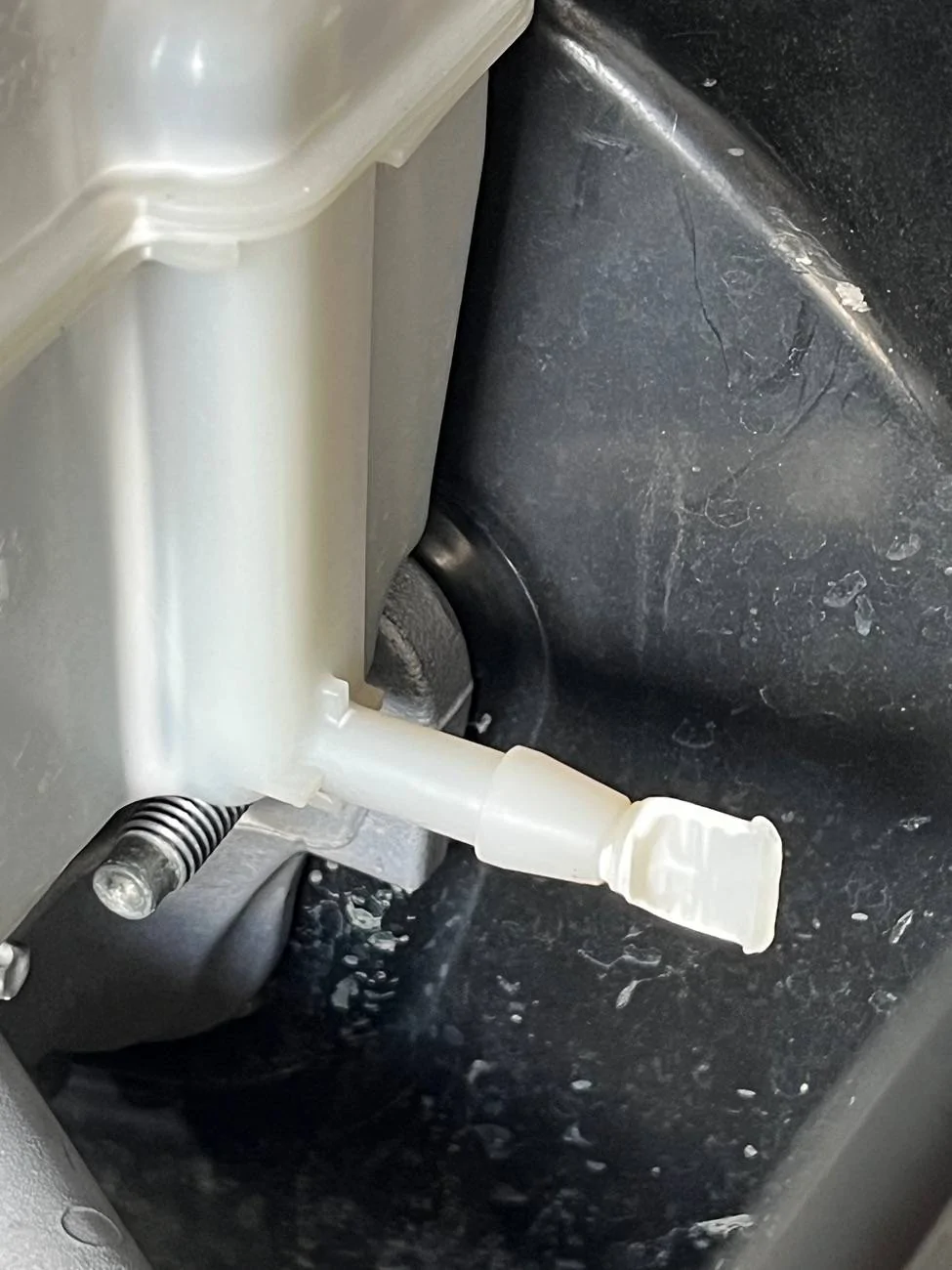 Jeep Gladiator Flushing Brake Fluid IMG_4072