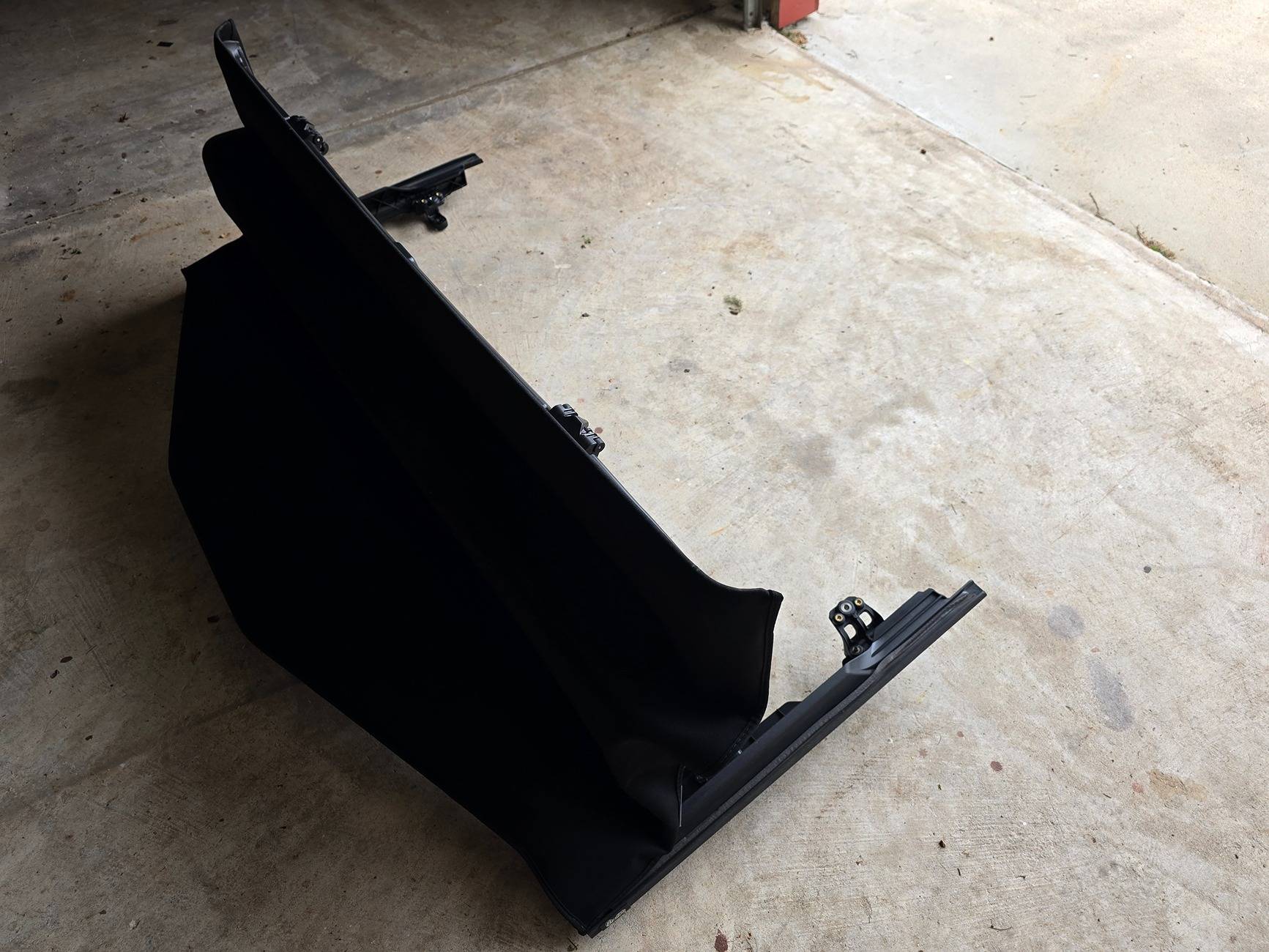 Jeep Gladiator [SOLD] Sunrider for Hardtop (Coldspring/Lake Livingston) 20250404_114840