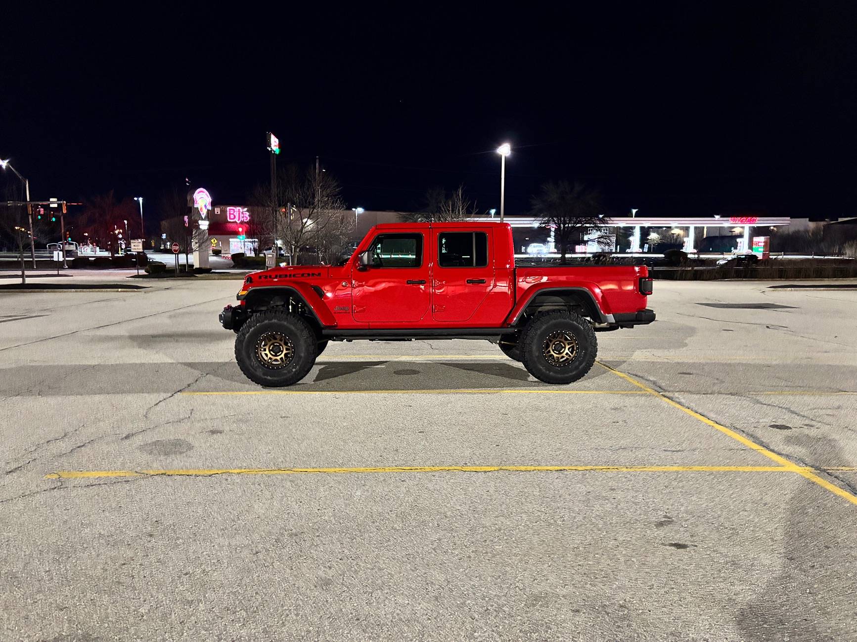 Jeep Gladiator 38x13.50x17 IMG_6842