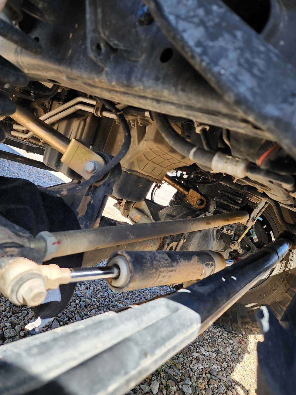 Jeep Gladiator Upgrading stock steering bar and lower stock steering sway bar? Creaking! 20250405_102154