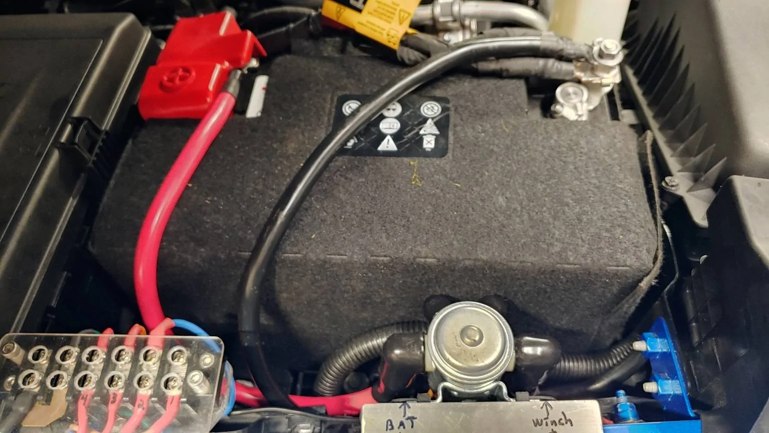 Jeep Gladiator Winch disconnect switch question 20220825_221501_HDR