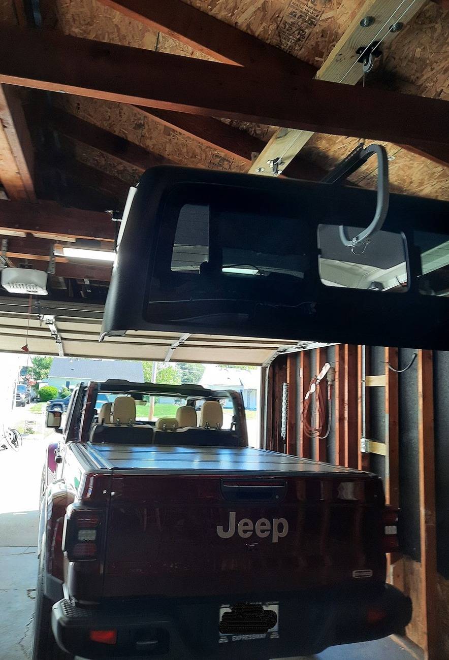 Jeep Gladiator Hardtop Hoist Setup 1 jeep glad 16.10