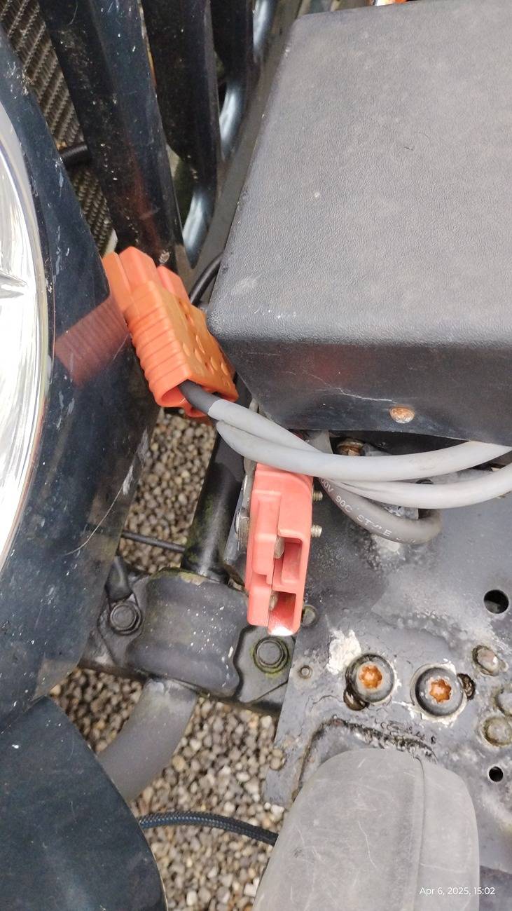 Jeep Gladiator Trailer plug adapter for extension cord 17439697506503166187028140157951