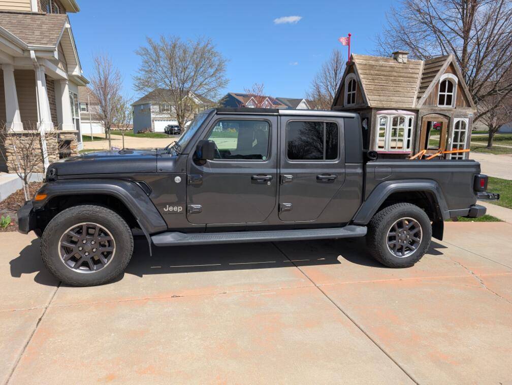 Jeep Gladiator Rate my overland setup RDT_20250406_1419177934293192124180295