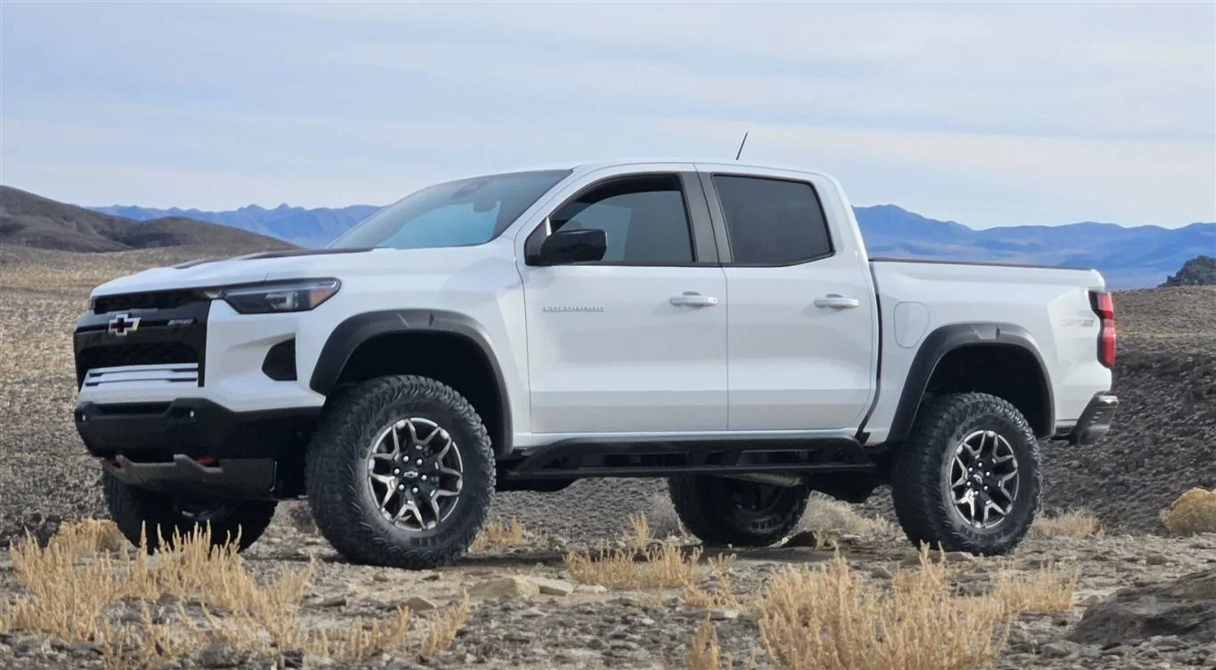 Jeep Gladiator Looks like I'm coming back.  Mojave or Rubicon? 20231224_141449cropped (Medium)