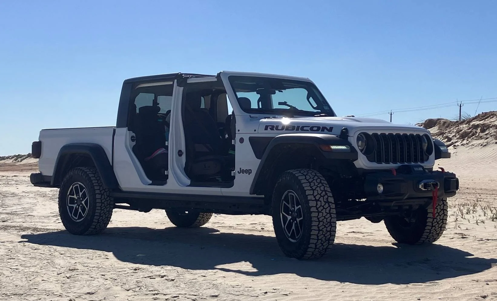 Jeep Gladiator Lets see those Gladiator Beach pics IMG_4469