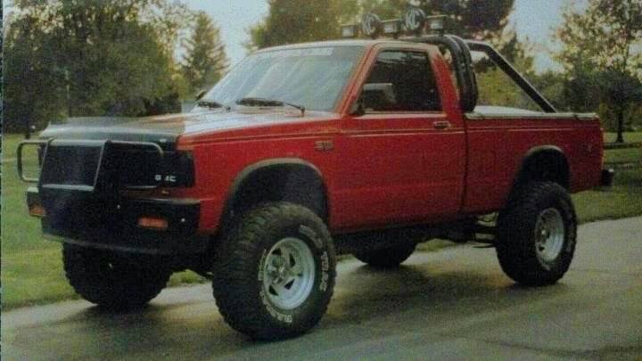 Jeep Gladiator Who makes this Roll Bar? IMG_0233