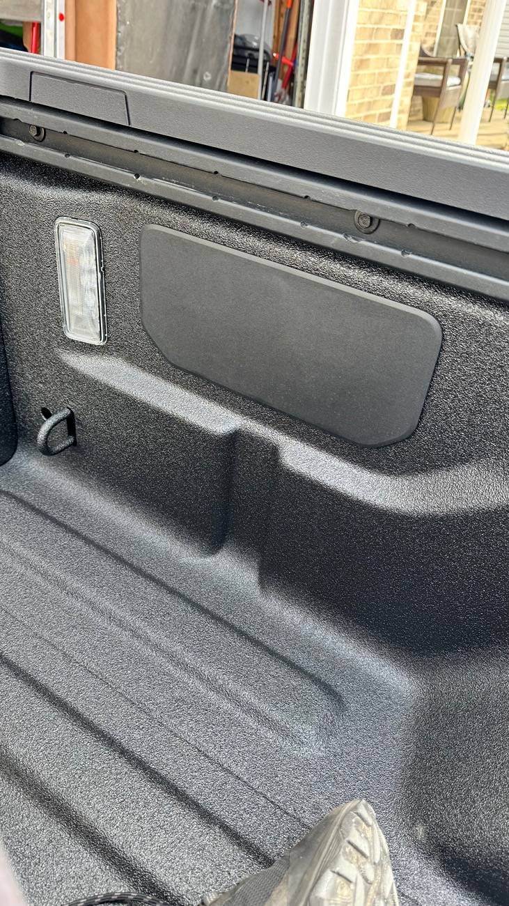 Jeep Gladiator 2025 JT MojaveX Access Panel IMG_5977