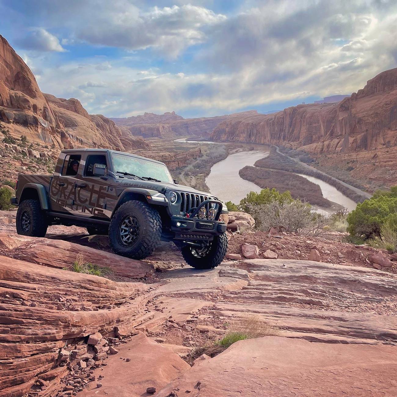 Jeep Gladiator Im looking for more reviews on the Oracle Skid Plate with Integrated LED lights?? 340427762_788094989156620_8925332350649327312_n