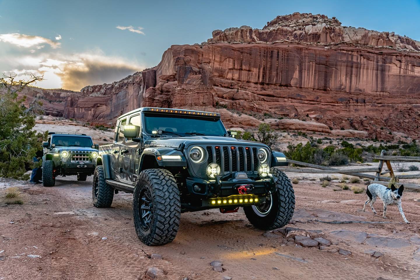 Jeep Gladiator Im looking for more reviews on the Oracle Skid Plate with Integrated LED lights?? 490345993_1218741033585823_4228599556287490563_n