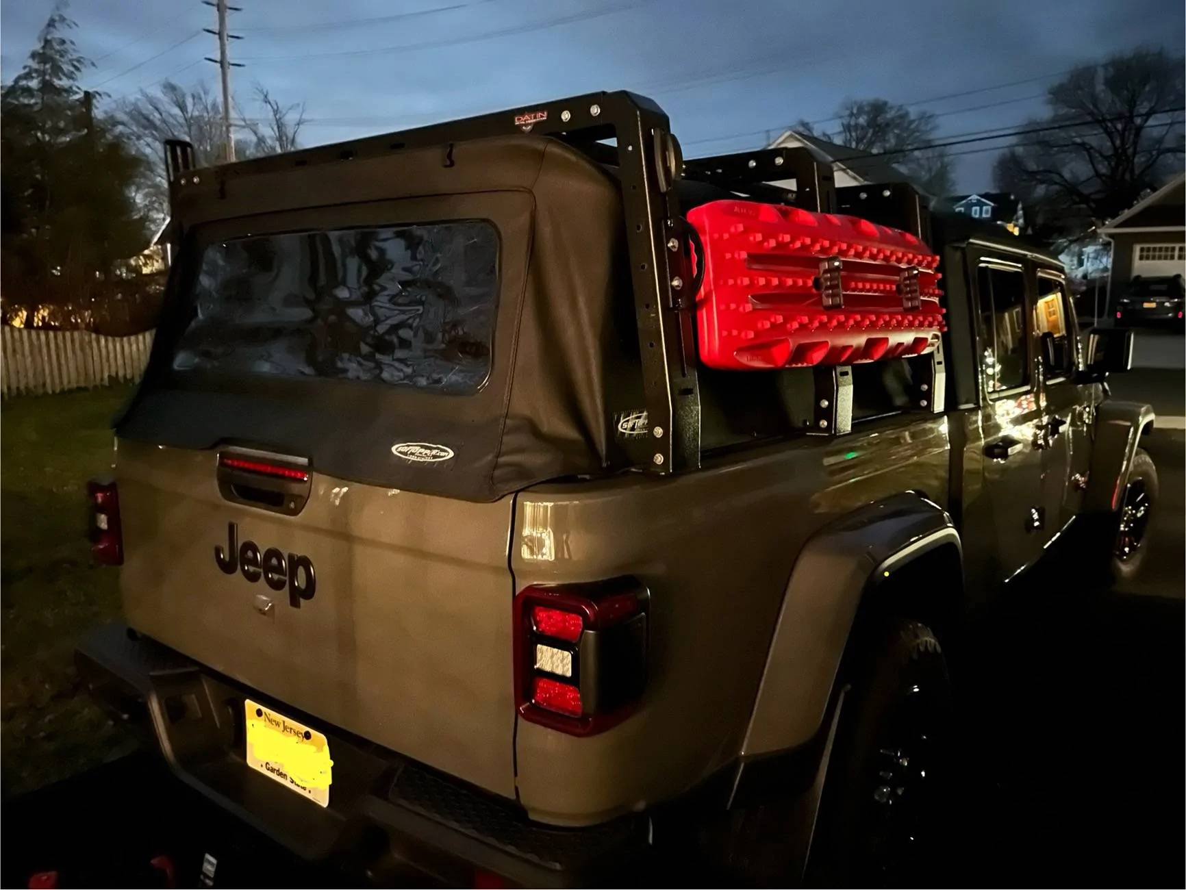 Jeep Gladiator Softopper - Retractable Truck Bed Cover for Gladiator IMG_4059