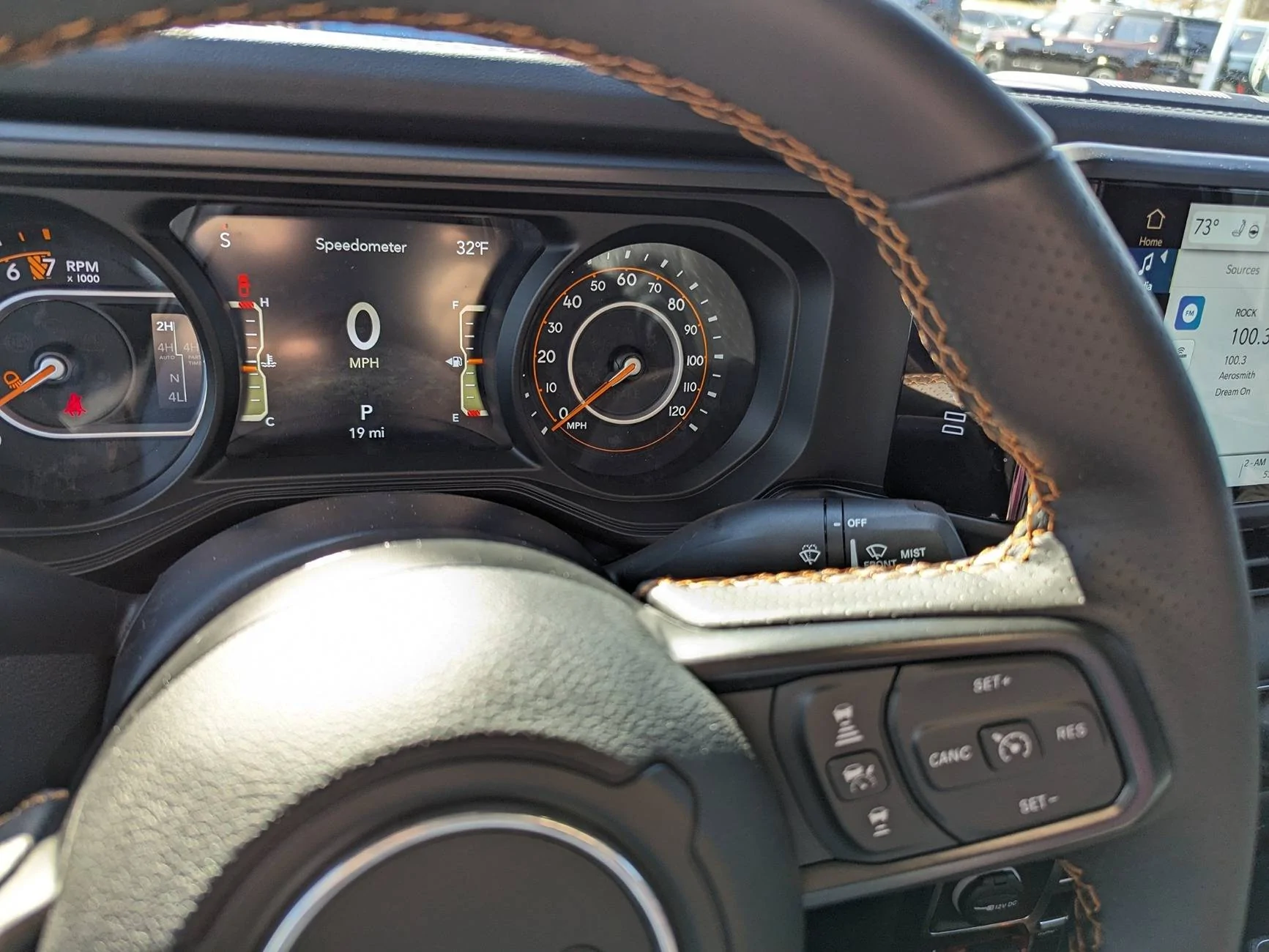 Jeep Gladiator 2025 Mojave X PXL_20240229_172741738