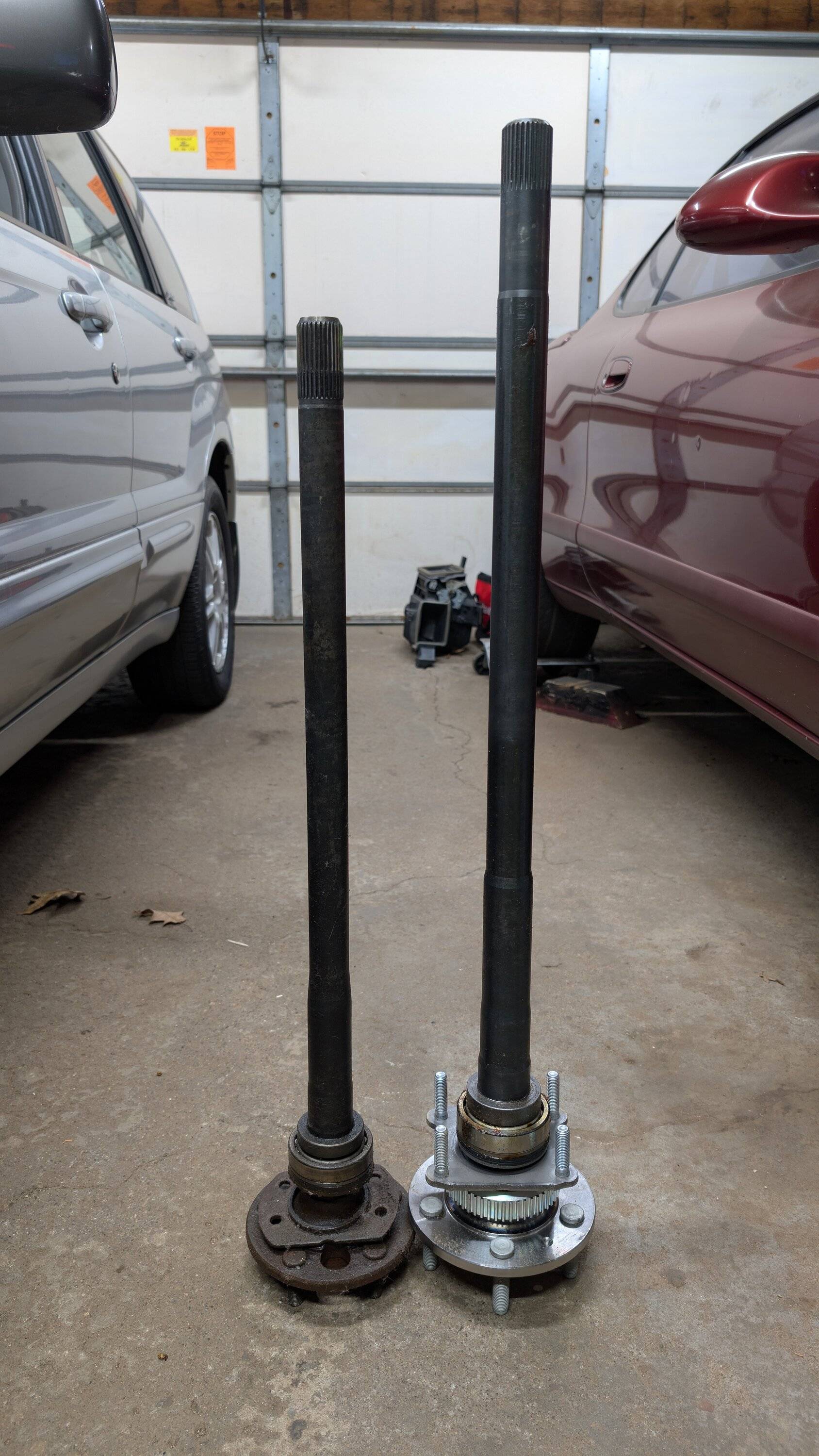 Jeep Gladiator TJ D44 axle vs JT M220 axle PXL_20250411_051053778