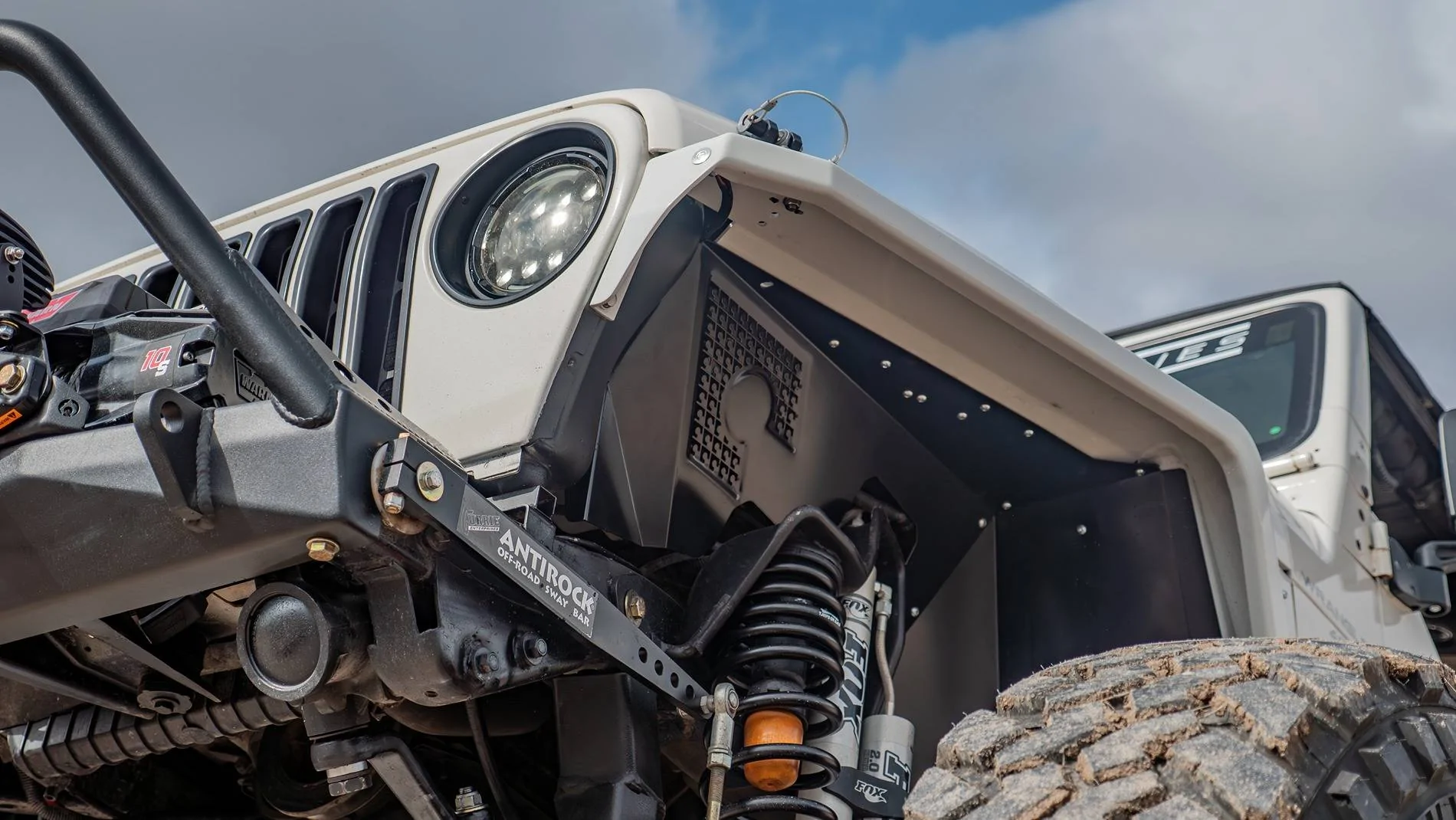 Jeep Gladiator New Artec Industries Upgrades for TJ, LJ, and YJ! TJ2036 (2)