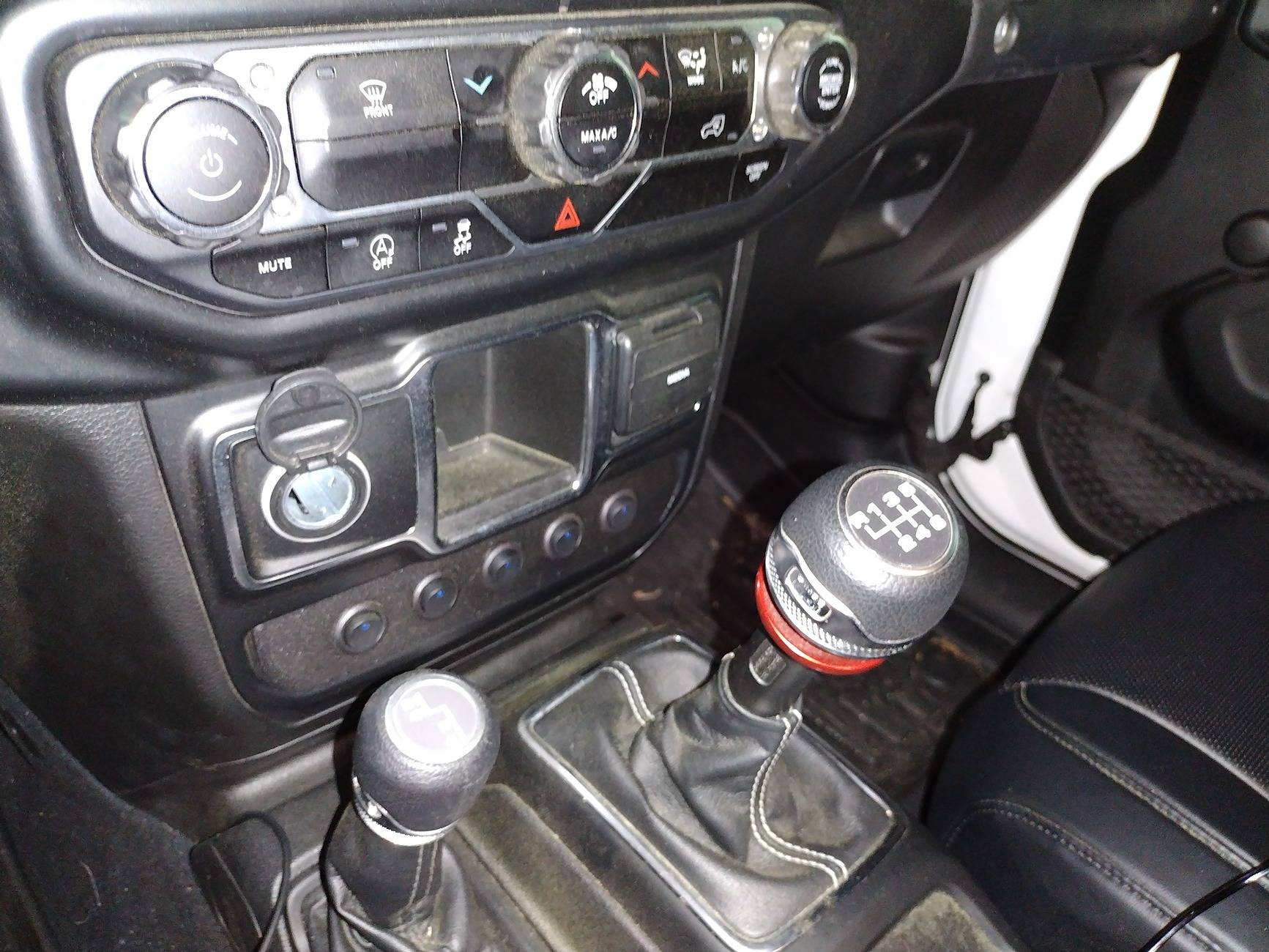 Jeep Gladiator How to wire flashing lights and/or horn with aftermarket electric door locks? IMG_20250412_085700267