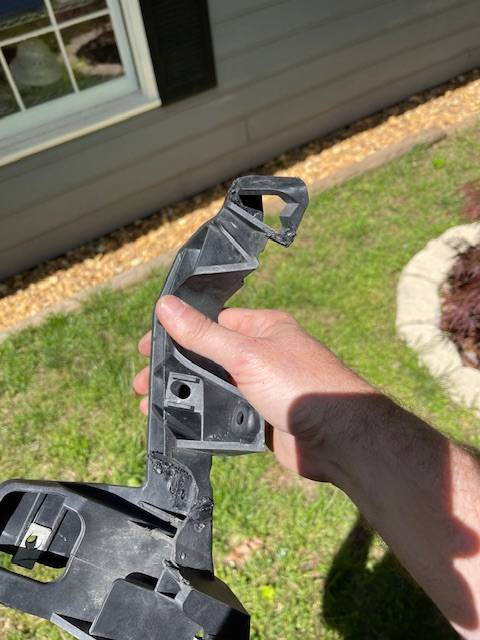 Jeep Gladiator UPDATE:  Help Locating a Part I'm going Crazy! - Picture Attached. IMG_3748