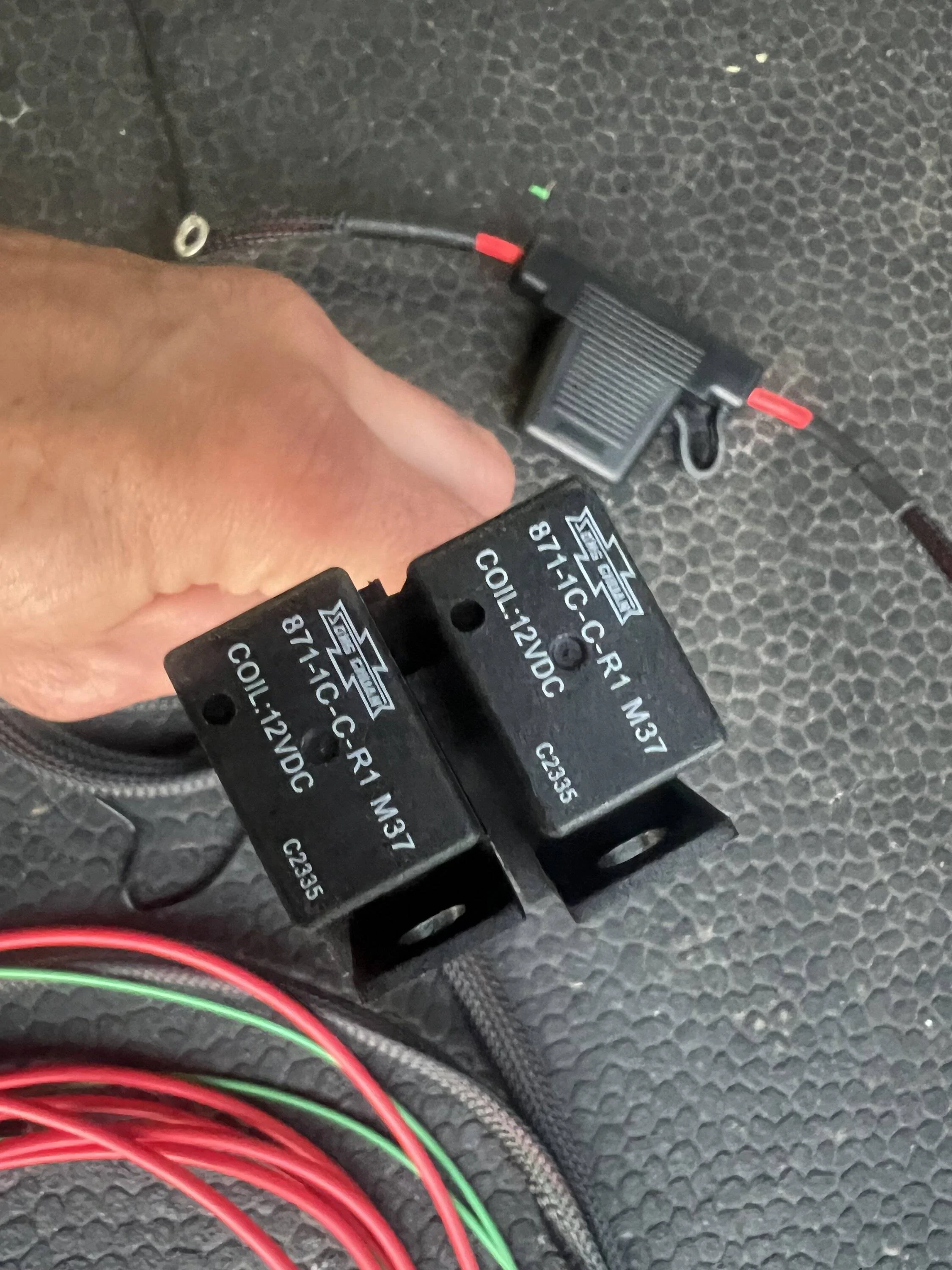Jeep Gladiator Wiring Switch (wiring) into Viar VMS 400 Dual Air Compressors. HELP! IMG_1695