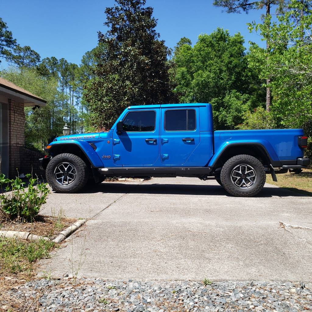 Jeep Gladiator What did you do TO your Gladiator today? [ADMIN WARNING: NO POLITICS, NO GUN TALK] Black Lugnuts 20250413_144146