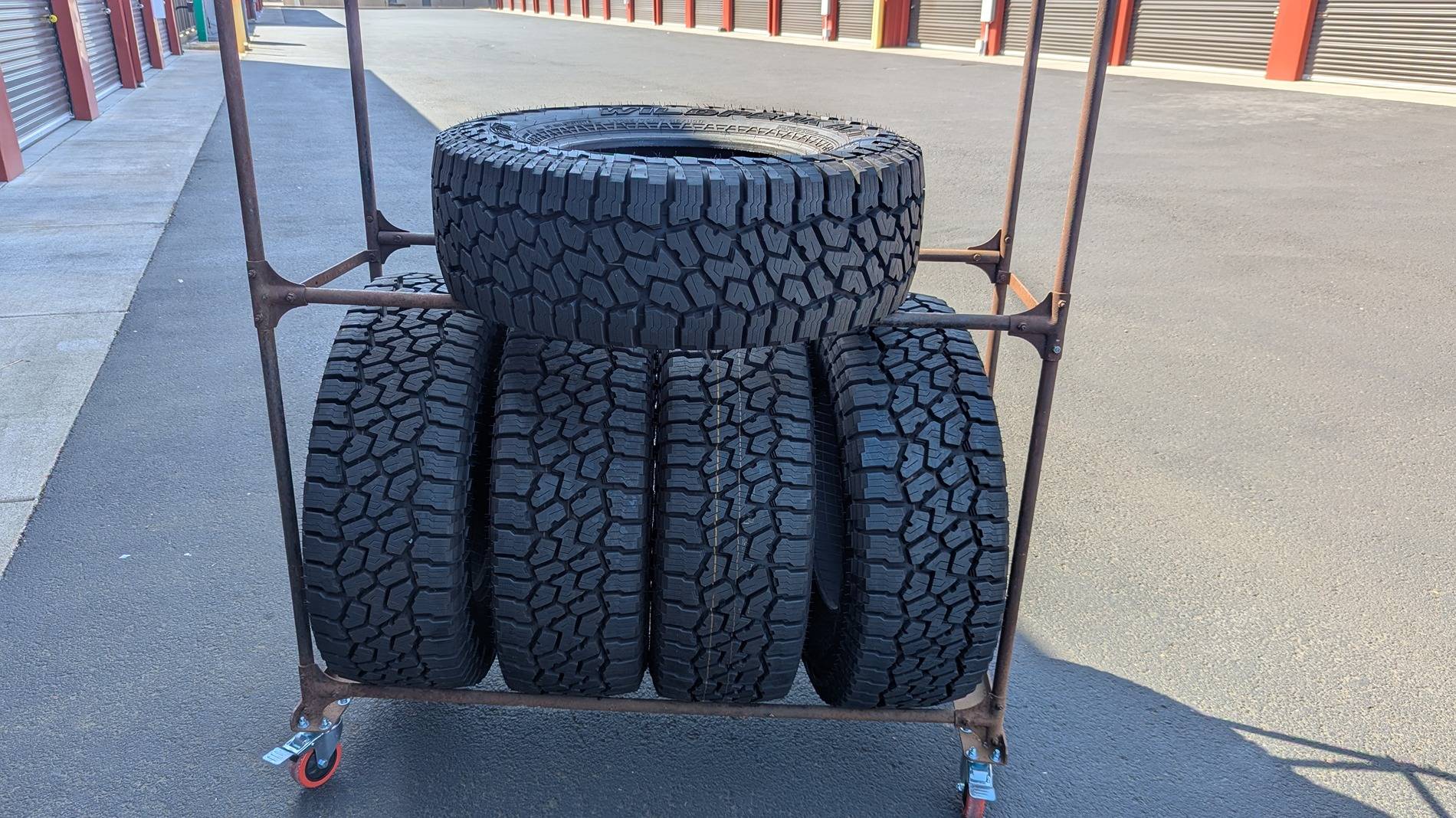 Jeep Gladiator (5) New Rubicon take-off Falkens 1000010004
