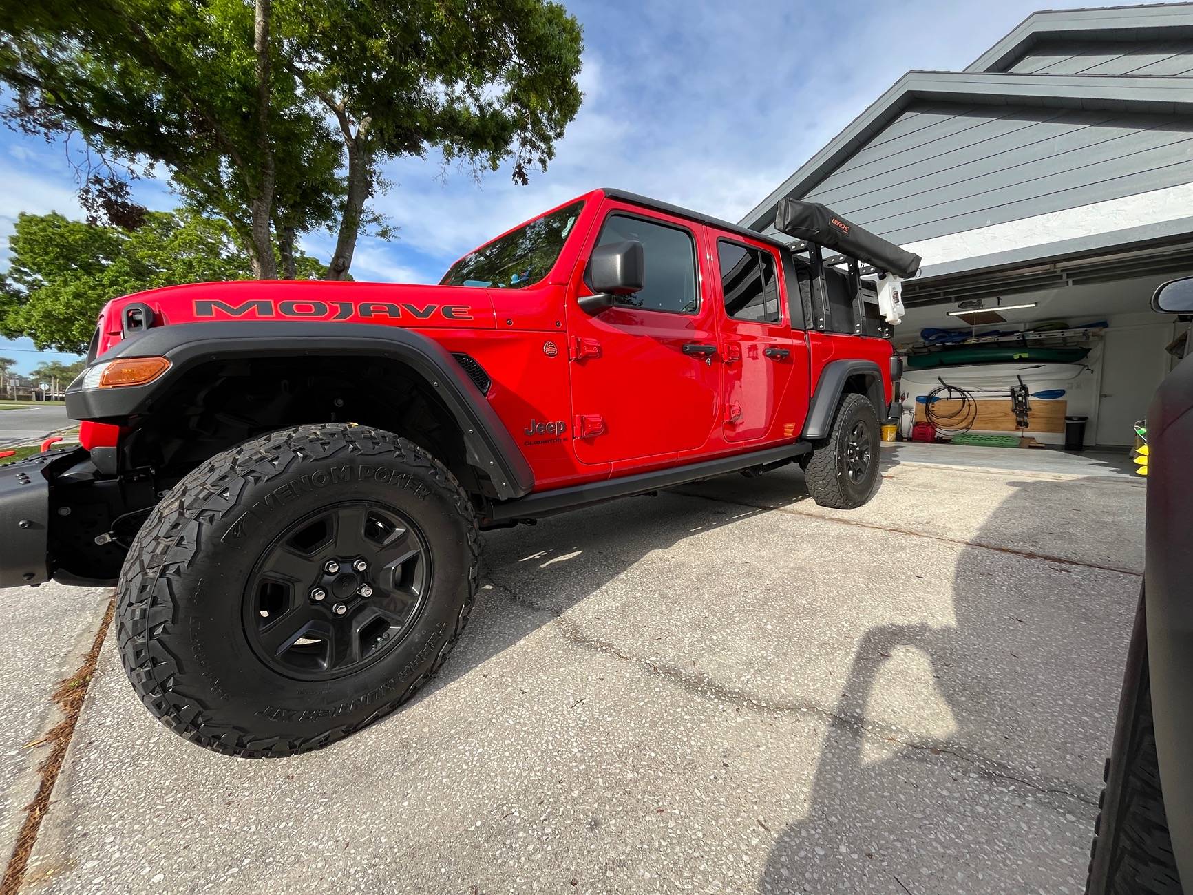 Jeep Gladiator Mickey Thompson Baja Boss AT 255/85/17 (35" Pizza Cutters). IMG_1965