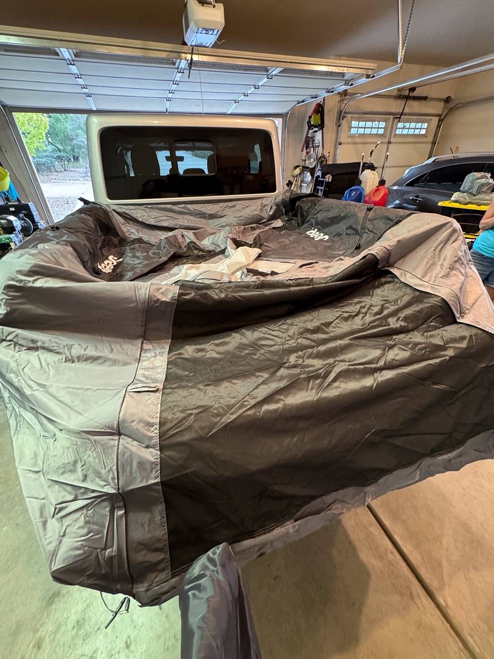 Jeep Gladiator Alternative to roof top tent' 02 Jeep Tent