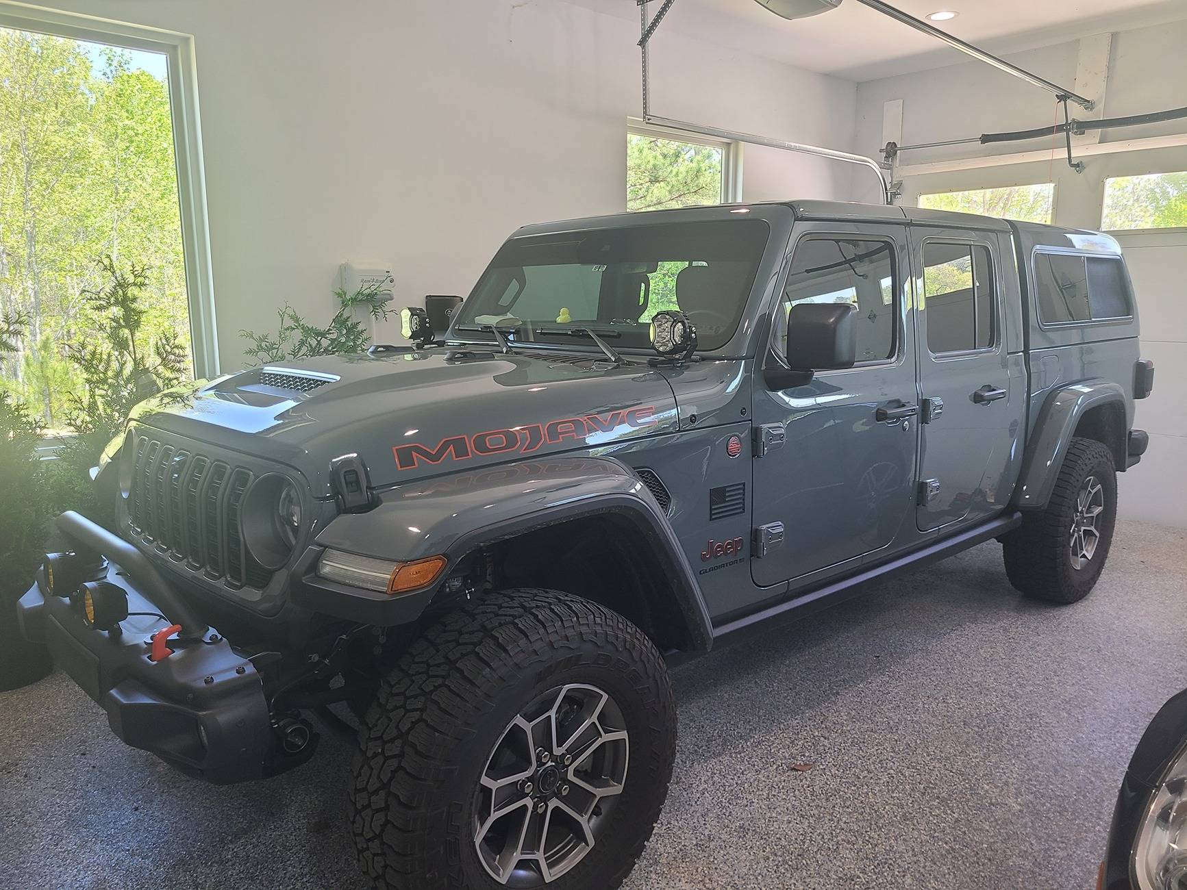 Jeep Gladiator What do yall think my Gladiator is worth? 17446540092756828320097282696856