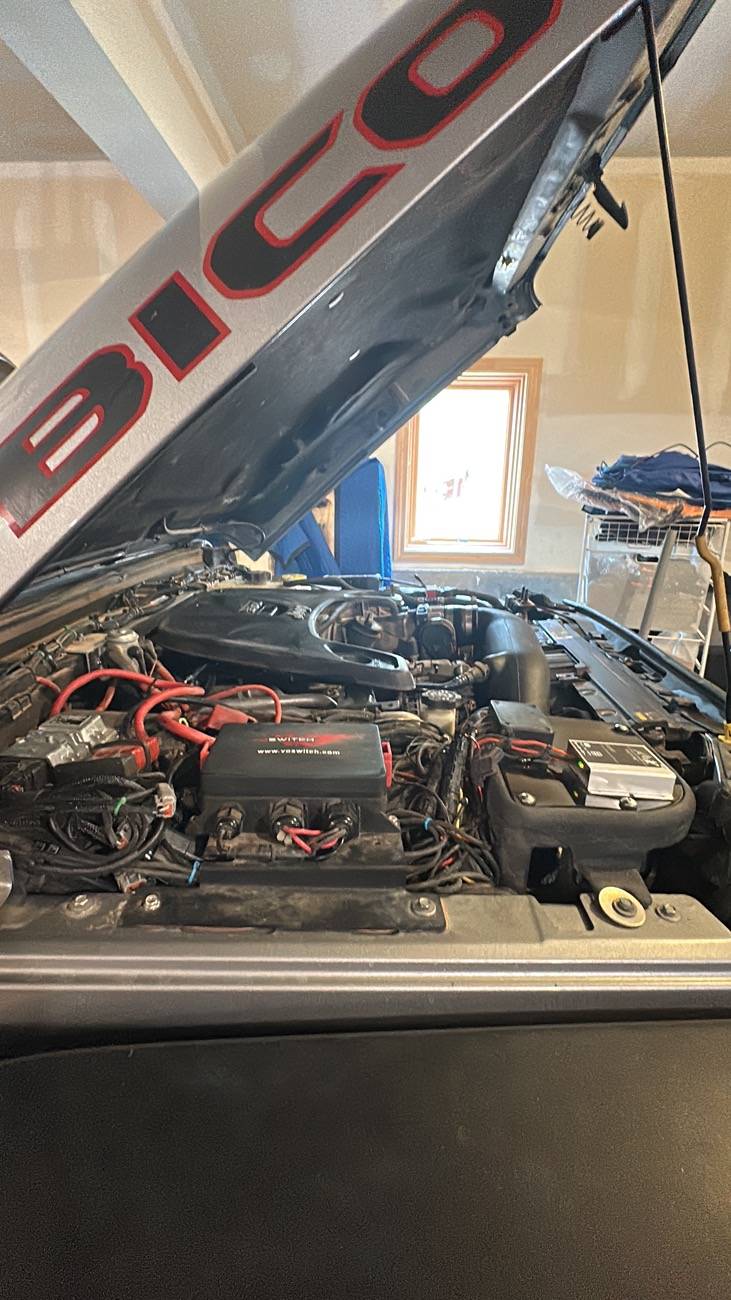 Jeep Gladiator How to fit a winch solenoid by the battery? 29110C57-2A5A-476E-84A7-7F06DE80EF65