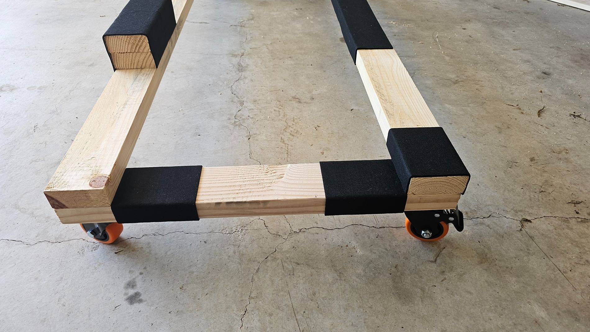 Jeep Gladiator Made a rolling hard top holder this past weekend 20250412_153255