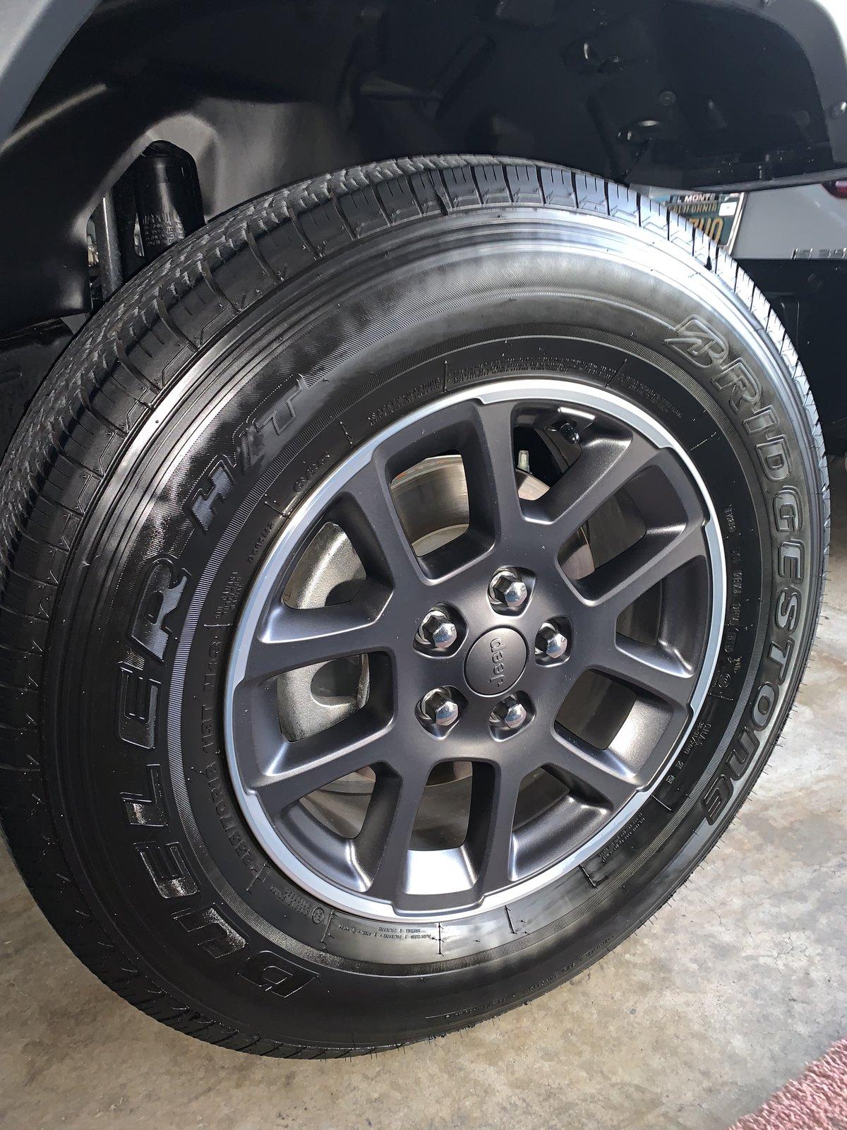Jeep Gladiator Overland Wheels and Tires IMG_7854.JPG