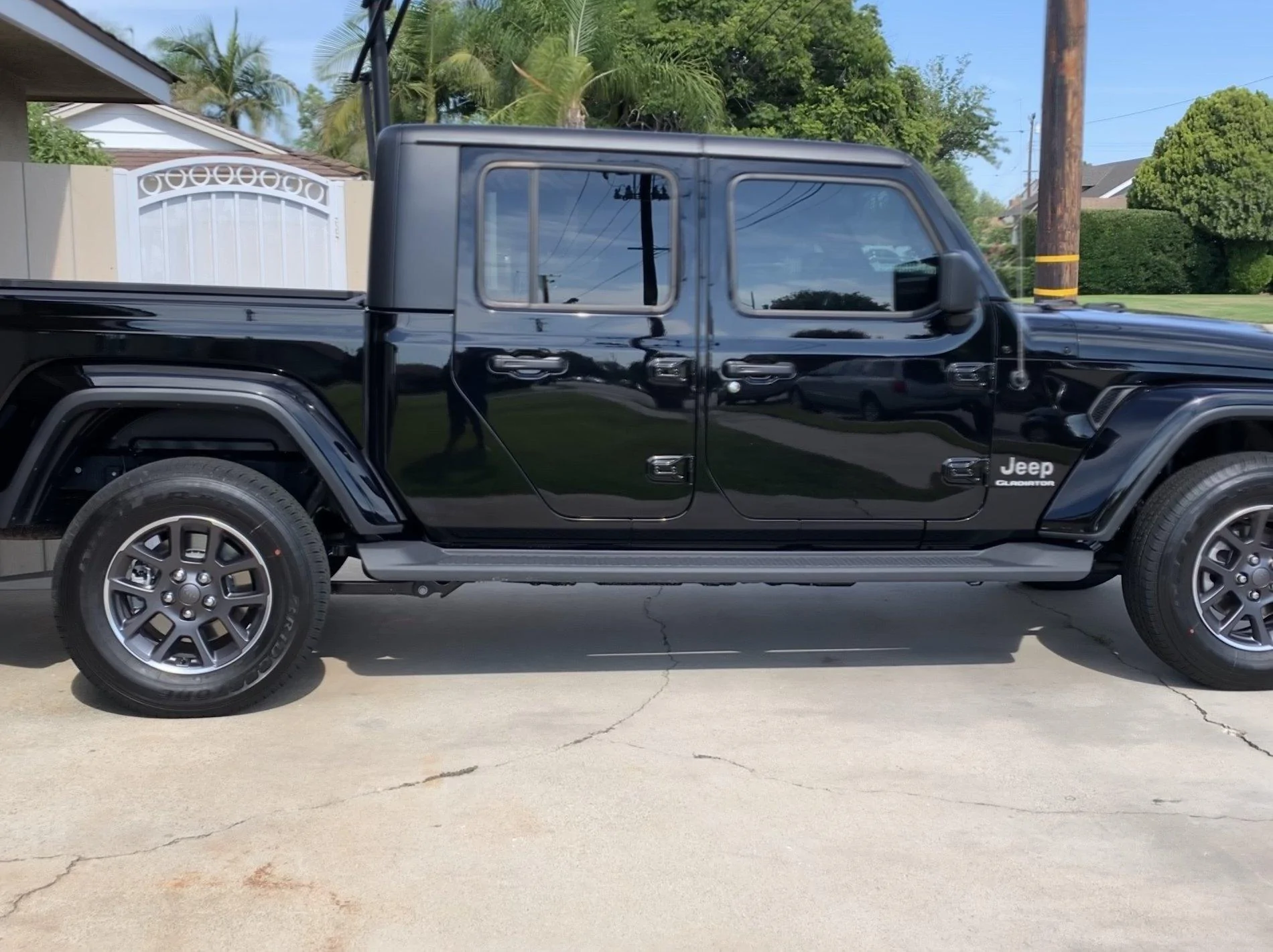 Jeep Gladiator Overland Wheels and Tires IMG_0601