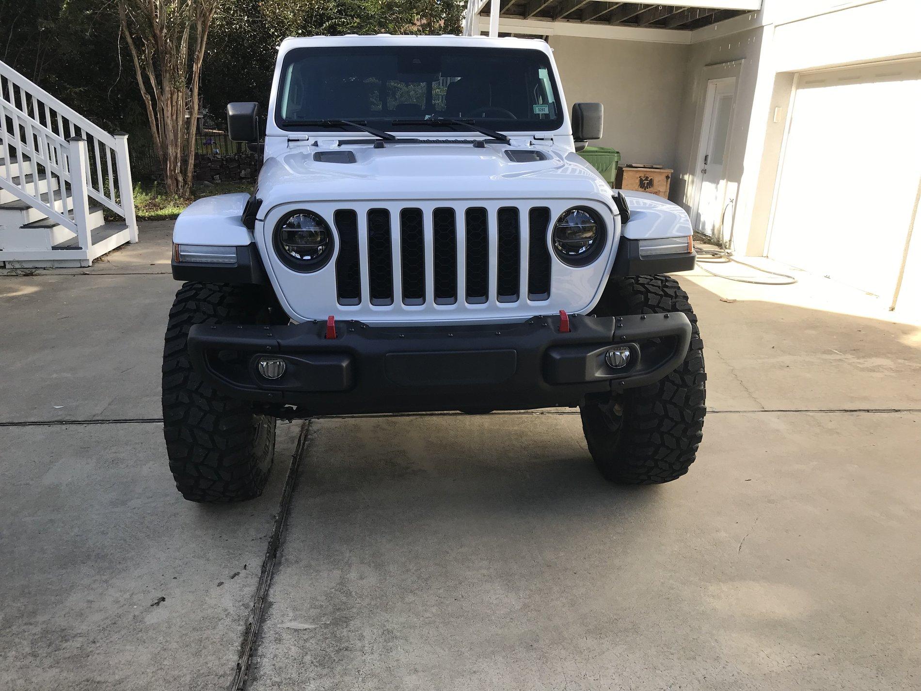 Jeep Gladiator 35s or 37s? BE48F3CF-44F8-44E4-B3F9-32CB3BD7624C
