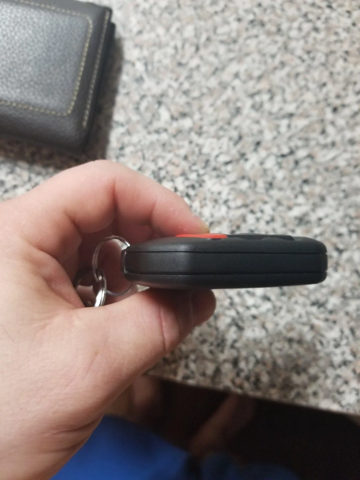 Jeep Gladiator Key FOBissue, and its not the size 1572744905859618391746796434202