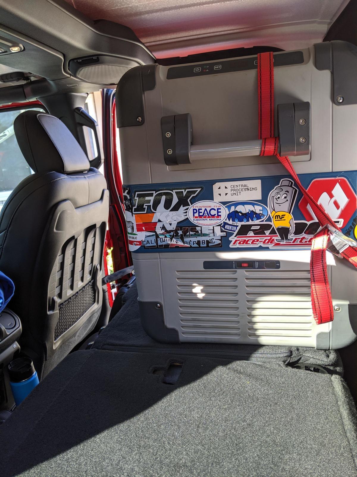 Jeep Gladiator Dometic or ARB fridge? eFSzzMP