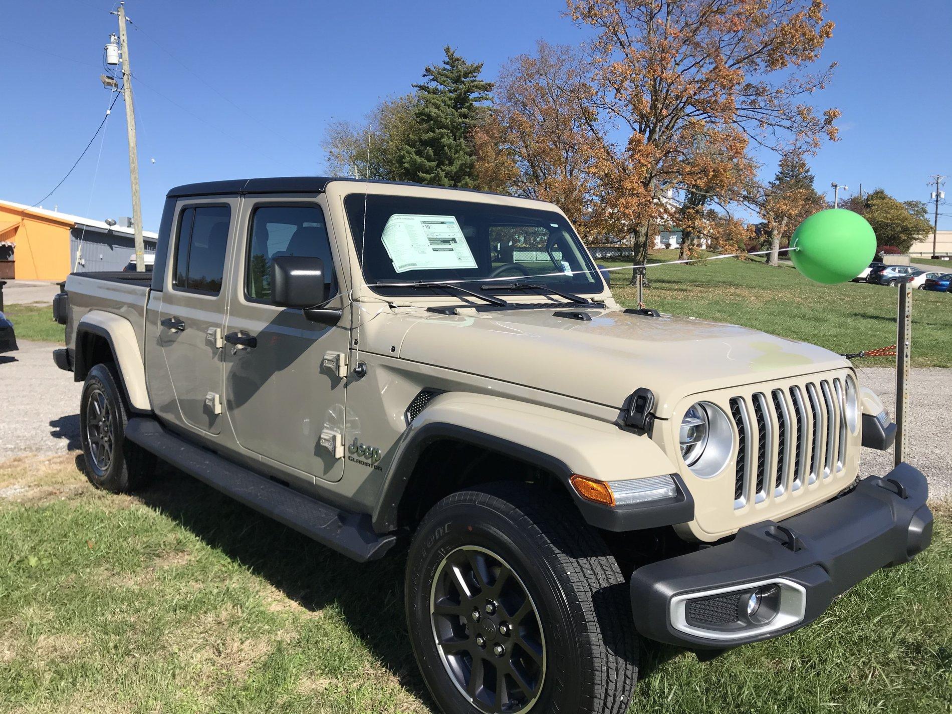 Jeep Gladiator Louisville Ky people looking for a great new Jeep deal? A598AD47-E396-411B-B5D9-38DE4F74FF10